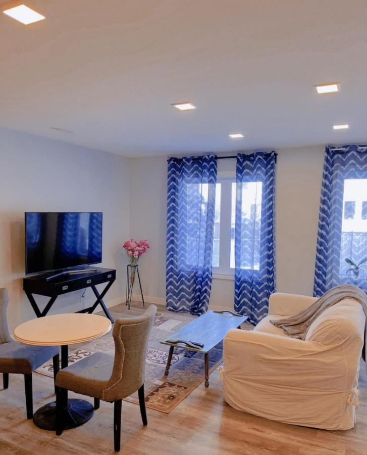 Elegant Garden Suite&2Mins Bus Station Close Lrt& Free Parking YYC Kültér fotó